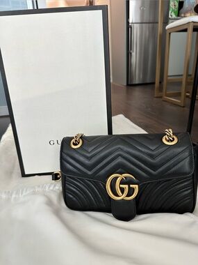 Gucci Marmont Black Matelassé Lambskin Leather Shoulder Bag - Small